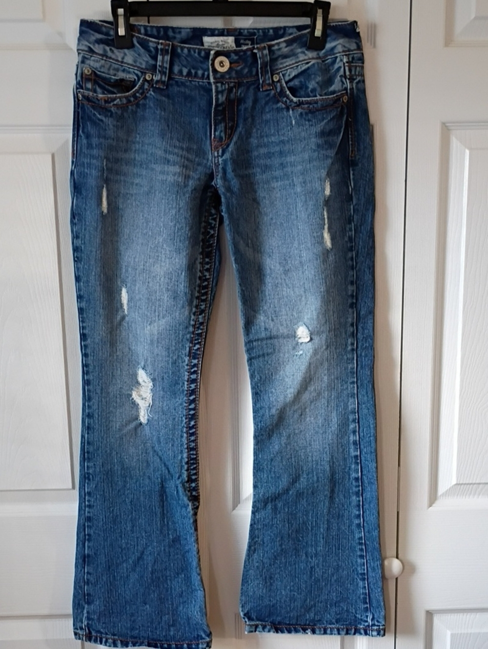 Y2K Aeropostale Haily Low Rise Distressed Skinny Flare Blue Jeans 7/8
